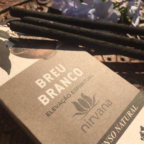 Incenso Natural Nirvana Breu Branco – 9 Varetas – Incensou